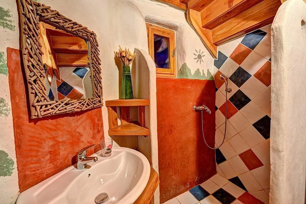 Holiday home Brin De Paille Villa Saint-Martin-de-Queyrieres France